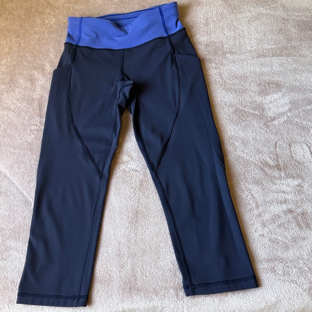 lululemon athletica  Blue Leggings - Picture 4 of 9